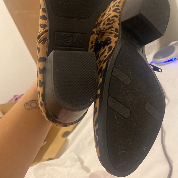 Cheetah booties - Picture 2 of 2